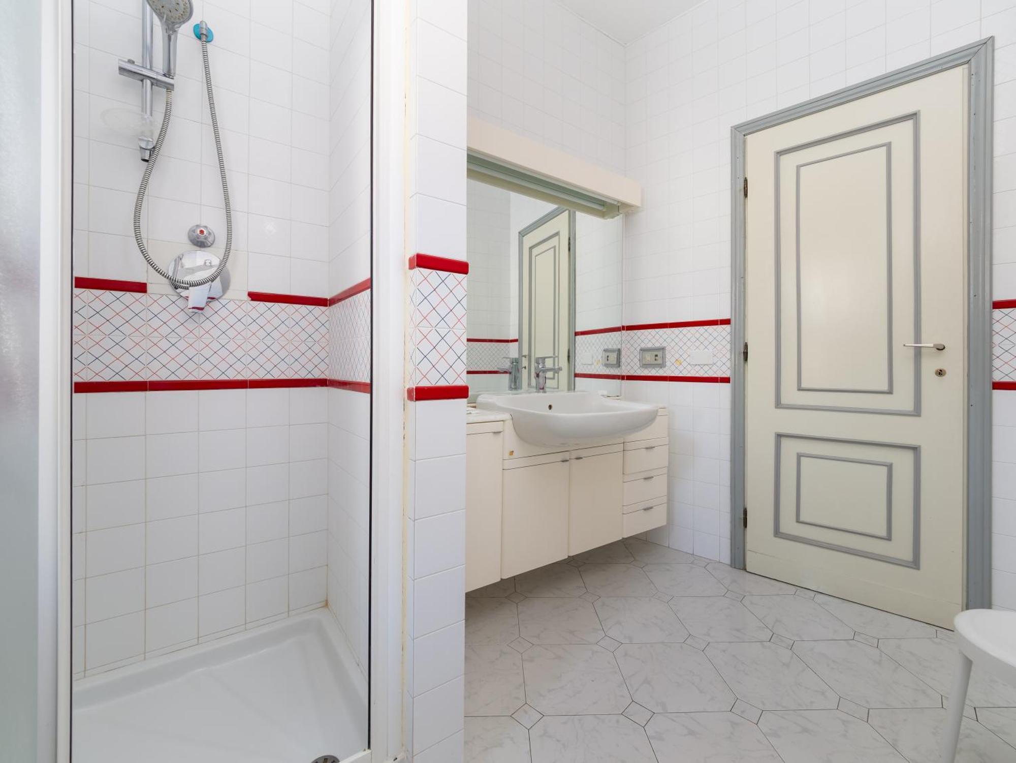 Appartamento Capo Sereno - Large & Bright With Terrace *