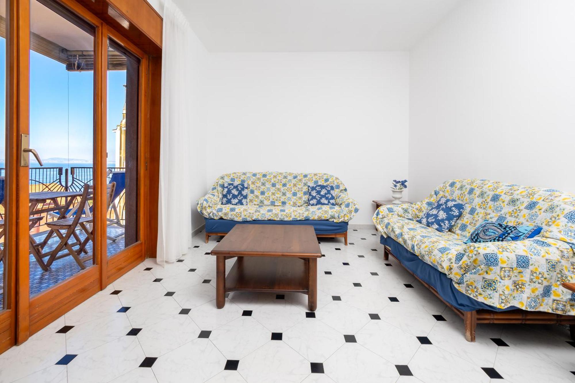 Capo Sereno - Large & Bright With Terrace Appartamento Sorrento