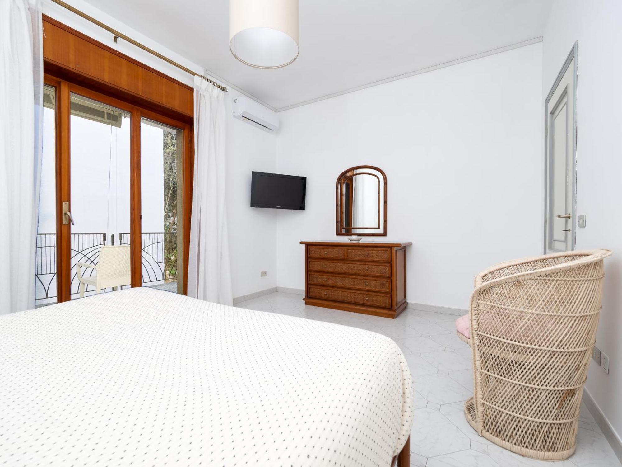 Appartamento Capo Sereno - Large & Bright With Terrace Sorrento