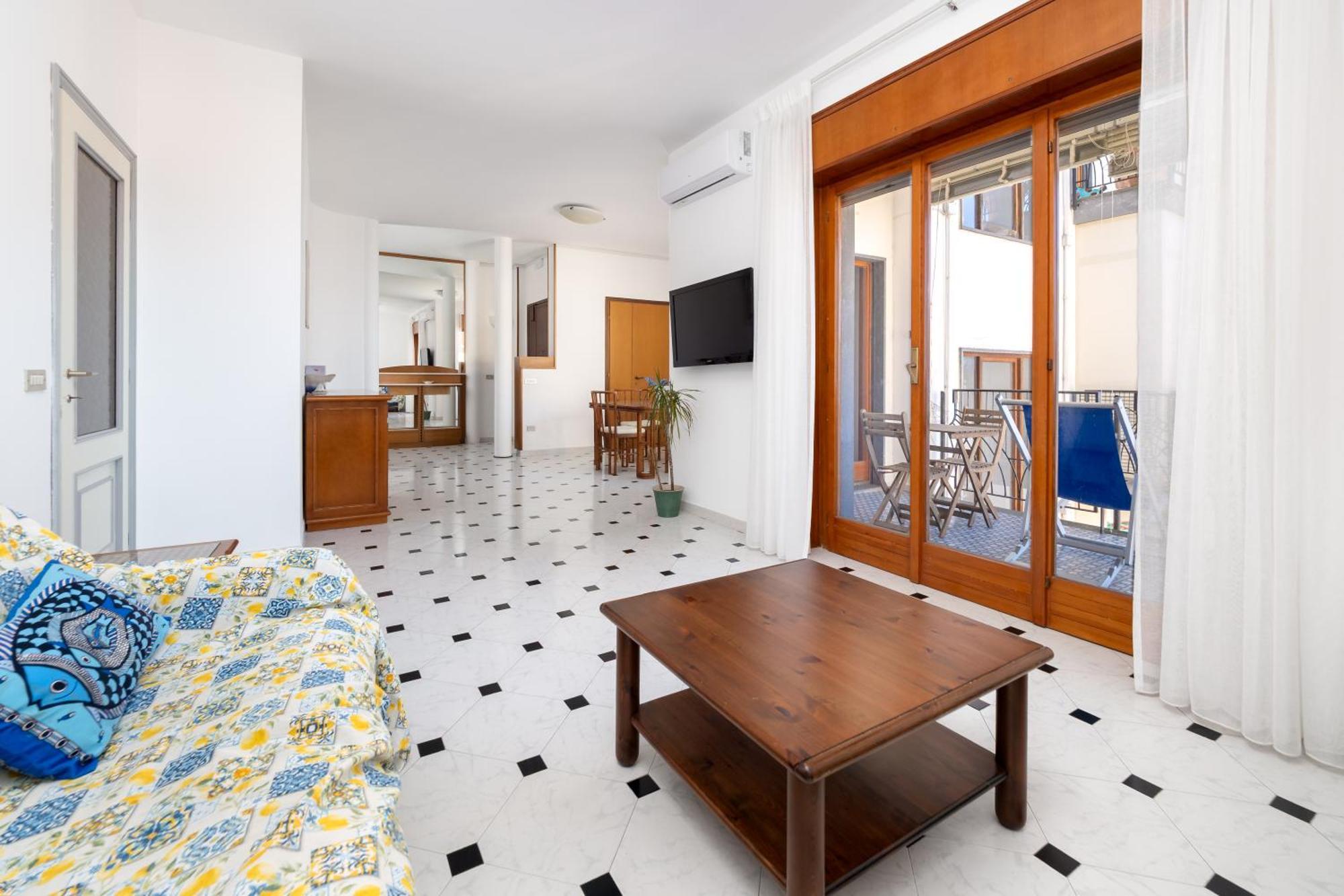 Appartamento Capo Sereno - Large & Bright With Terrace *
